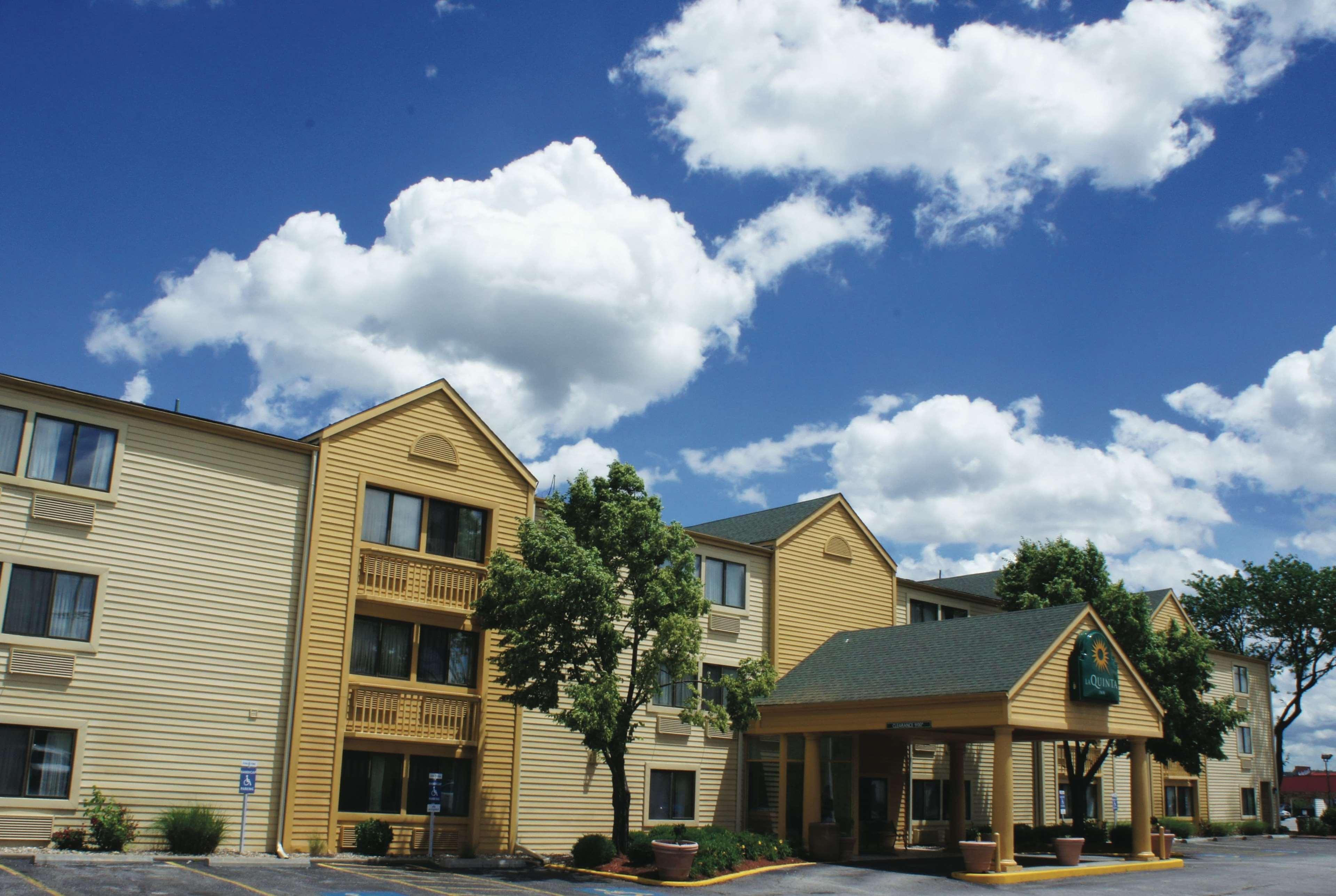 La Quinta Inn By Wyndham Kansas City North North Kansas City Exterior foto